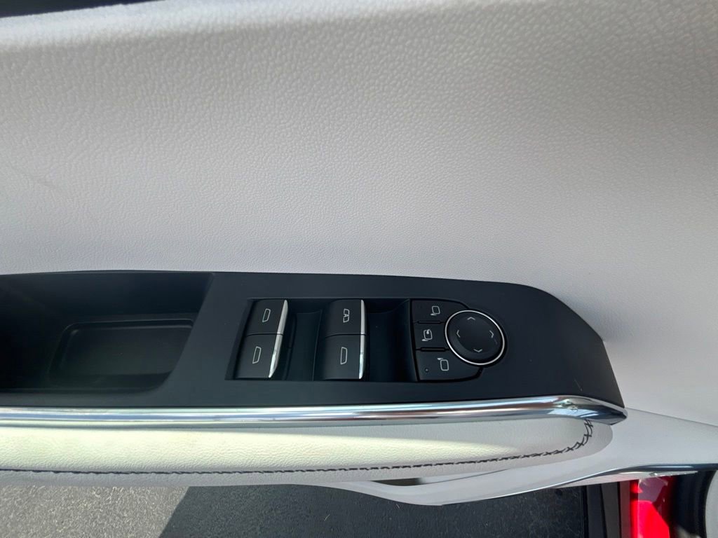 New 2026 GMC Acadia Denali w/ Super Cruise Package FWD image 20
