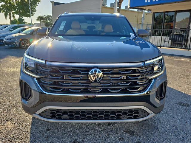 New 2026 Volkswagen Atlas Cross Sport SEL AWD/4WD image 2