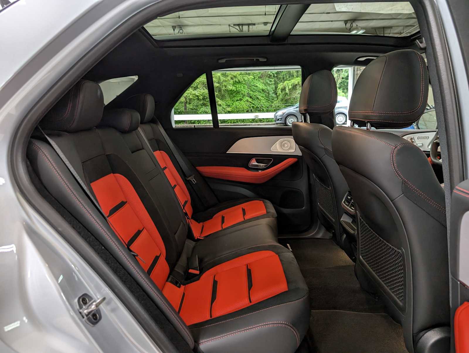 New 2025 Mercedes-Benz GLE 53 AMG AMG GLE 53 image 15