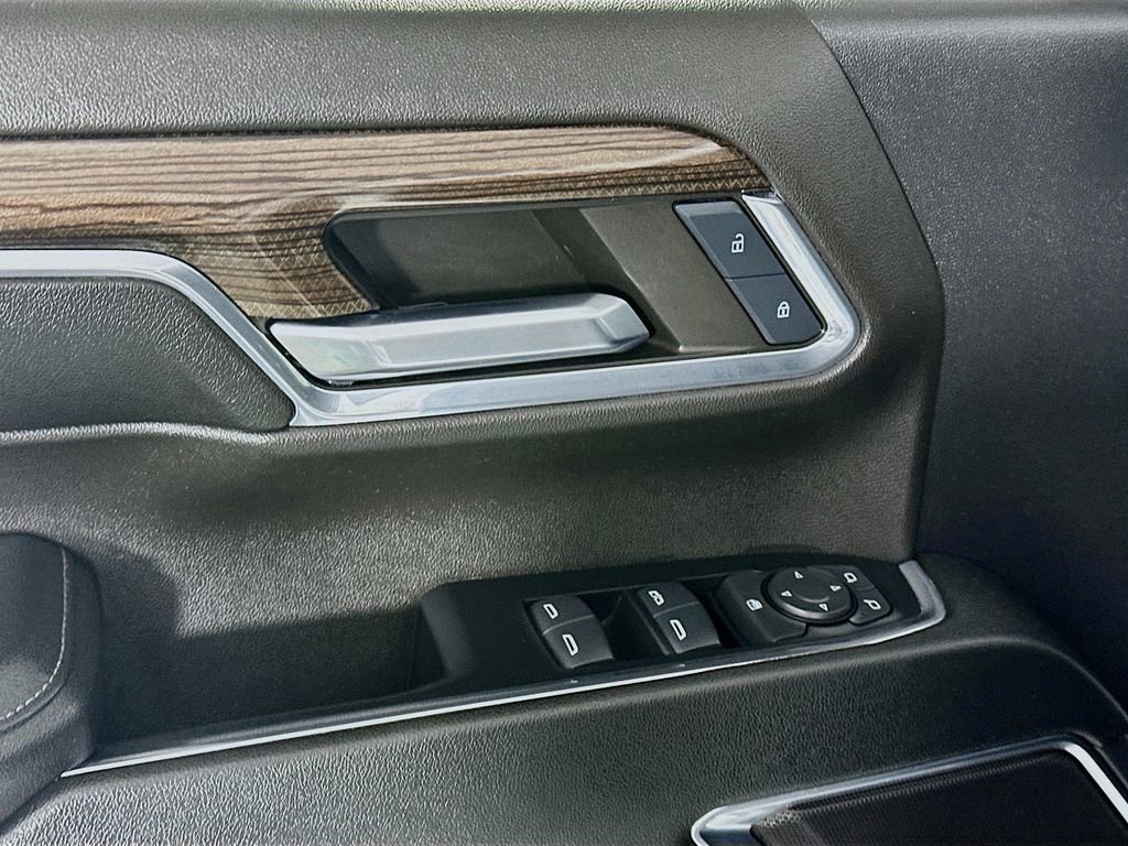 Used 2024 Chevrolet Silverado 2500 LT image 24