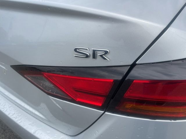 Used 2019 Nissan Altima 2.5 SR FWD image 11