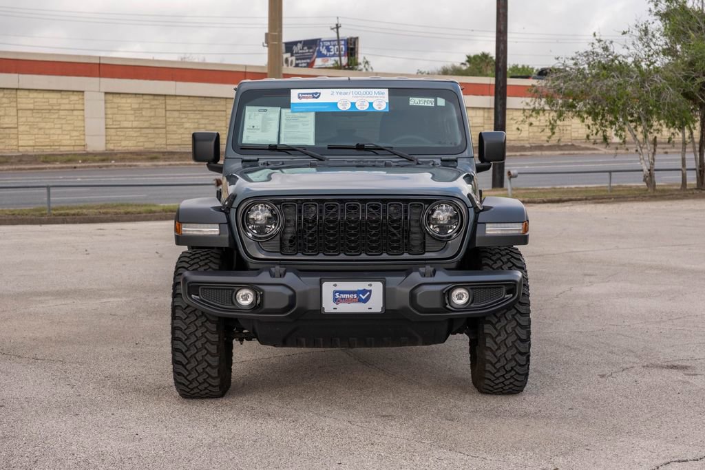 Used 2025 Jeep Wrangler Willys image 2