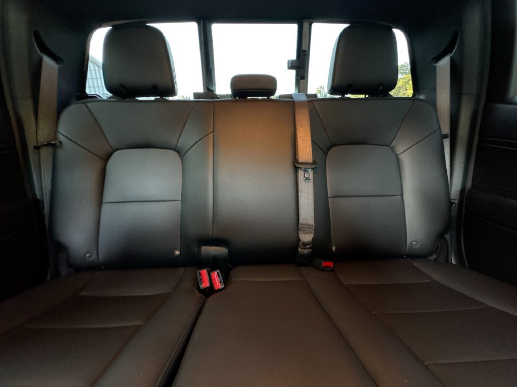 Used 2024 Chevrolet Colorado Trail Boss w/ Advanced Trailering Package AWD/4WD image 33