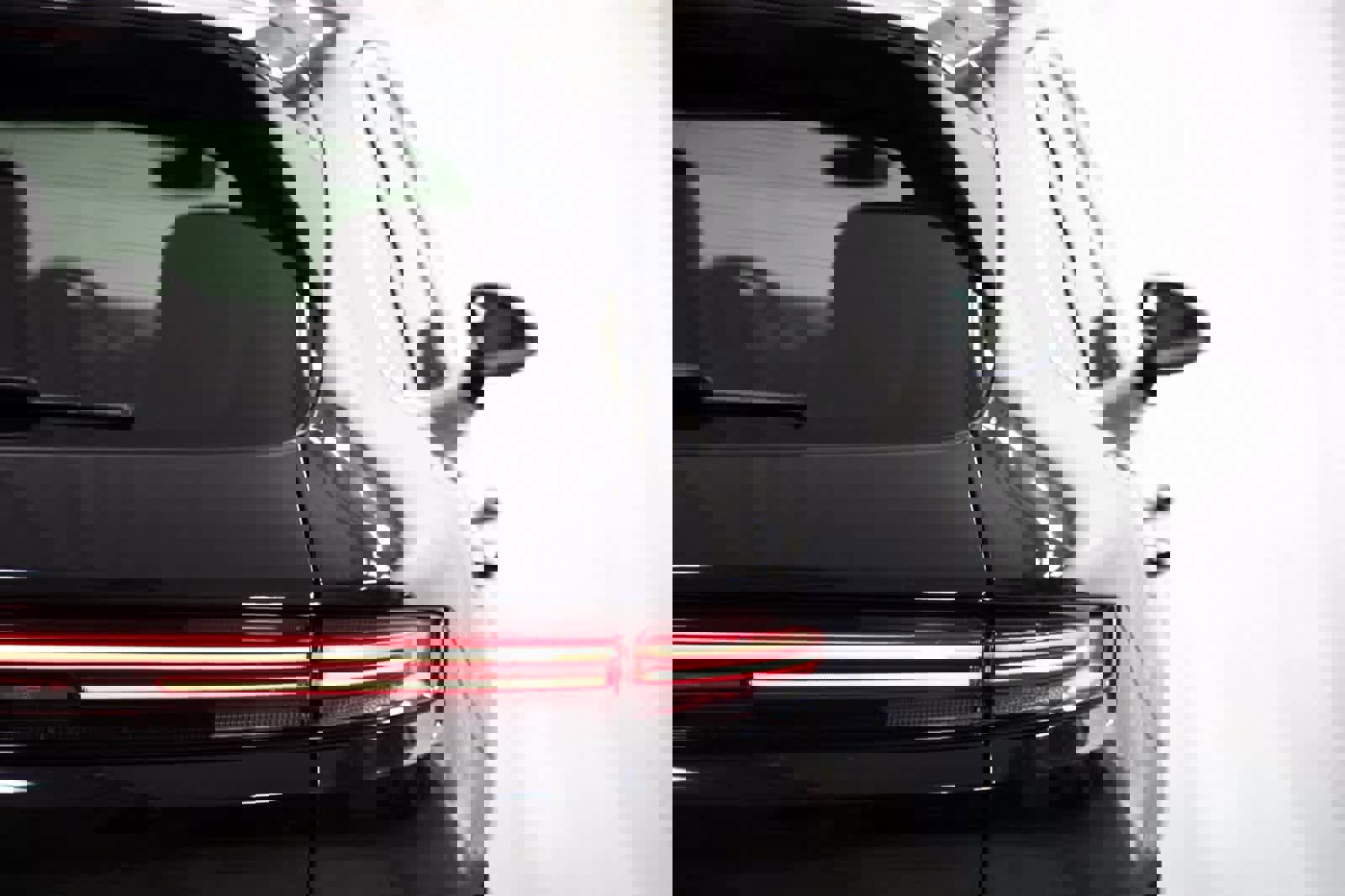 Certified 2025 Porsche Cayenne image 38