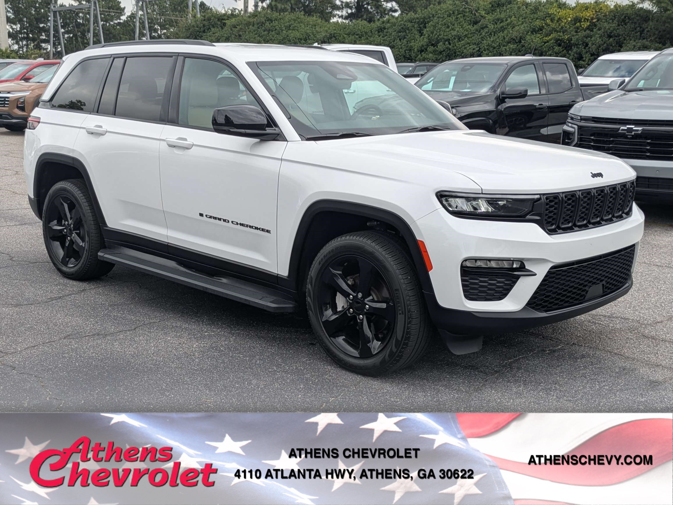 Used 2025 Jeep Grand Cherokee Limited w/ Black Appearance Package
