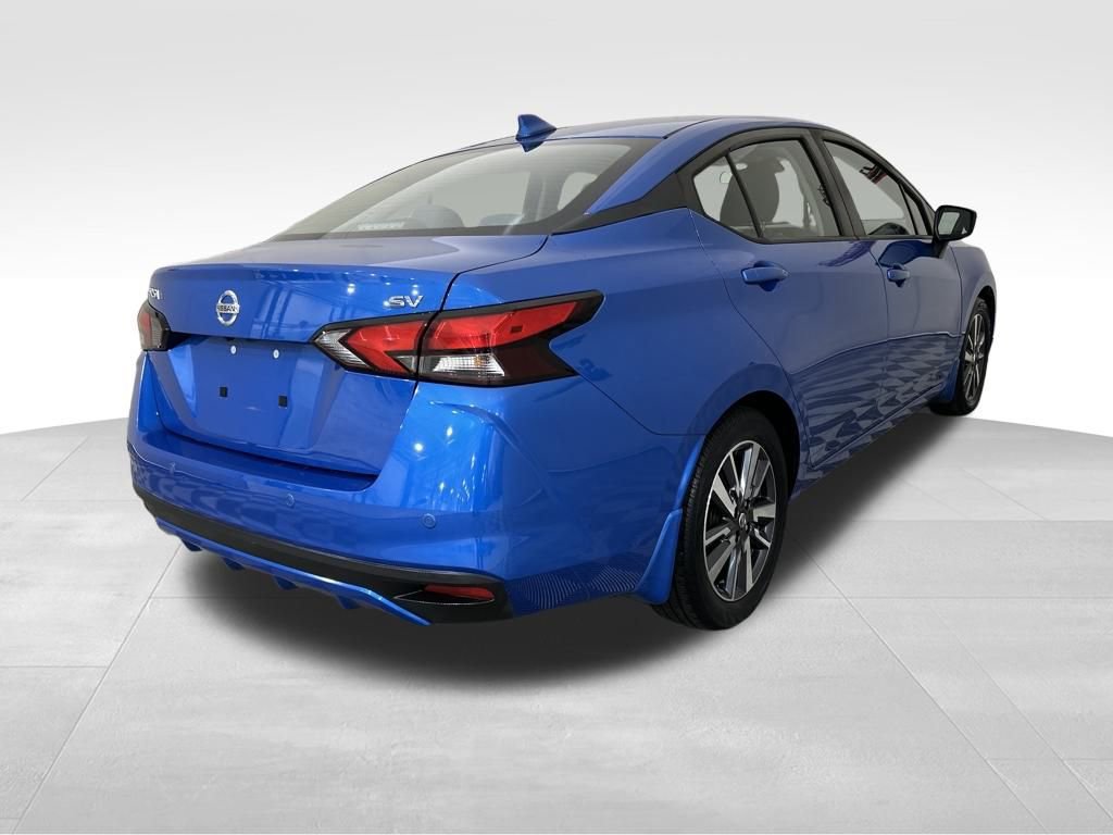 Used 2020 Nissan Versa SV image 5