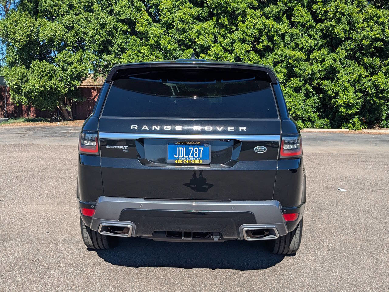 Used 2020 Land Rover Range Rover Sport HSE image 4