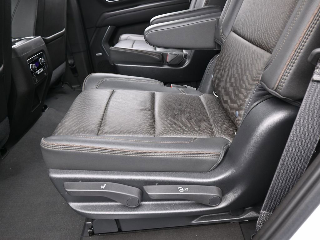 Used 2021 Chevrolet Tahoe High Country image 38