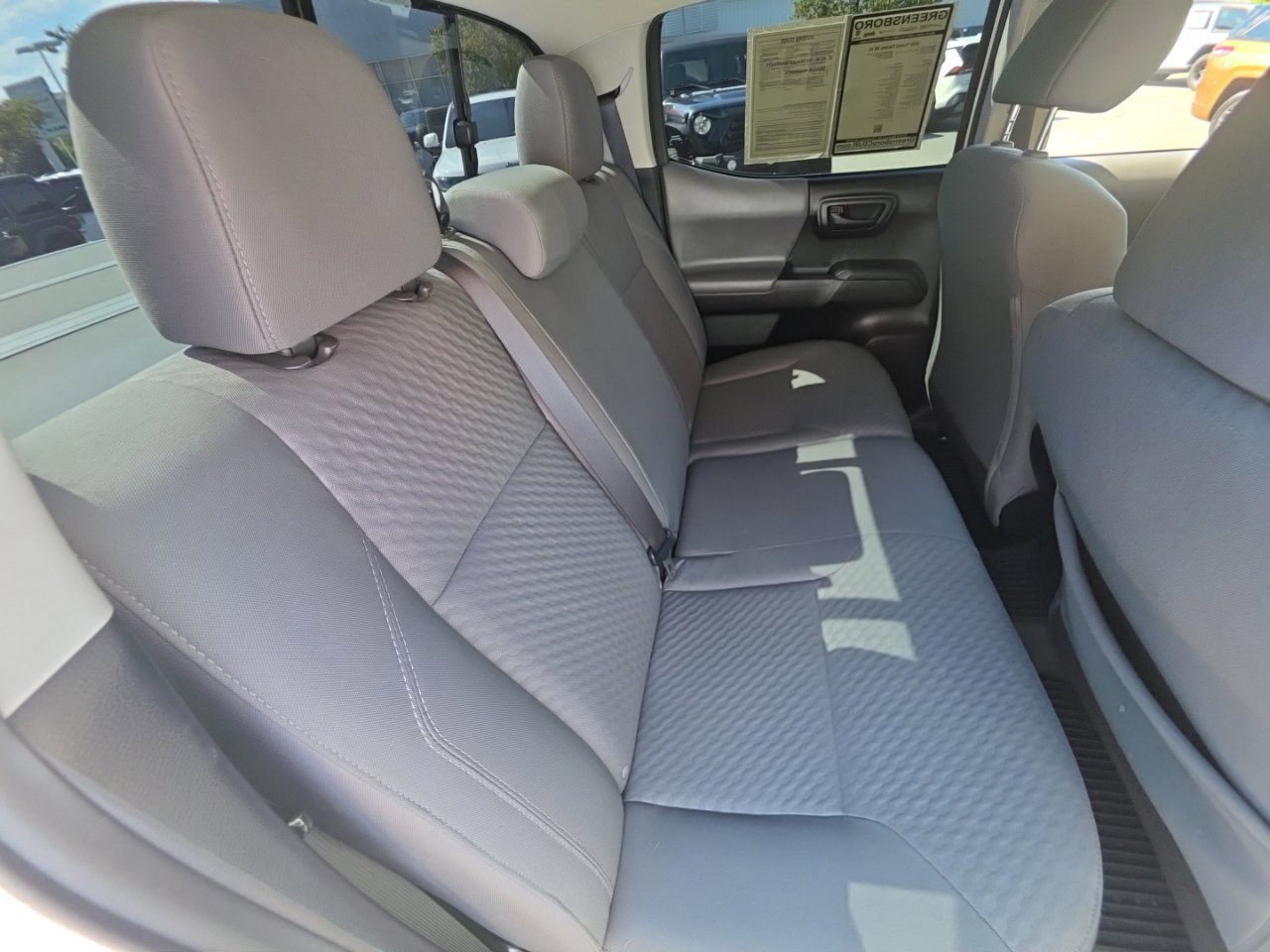 Used 2020 Toyota Tacoma SR AWD/4WD image 22