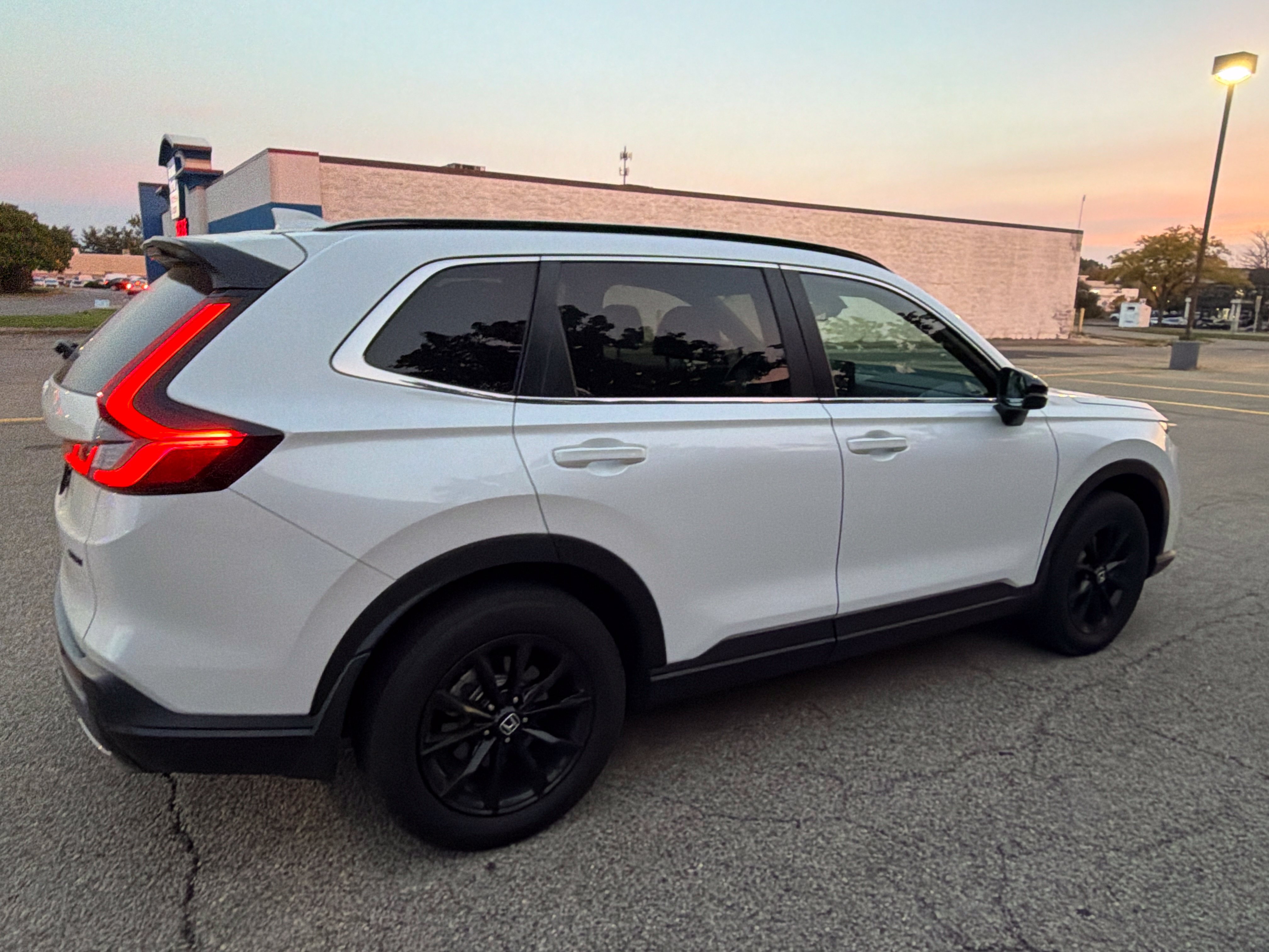 Used 2024 Honda CR-V Sport image 16