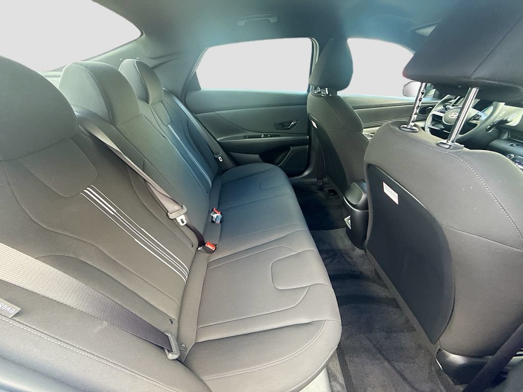 Used 2026 Hyundai Elantra Sport FWD image 25