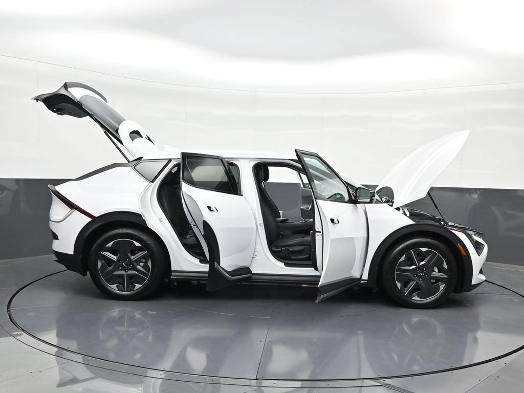 Used 2025 Kia EV6 Light RWD image 37
