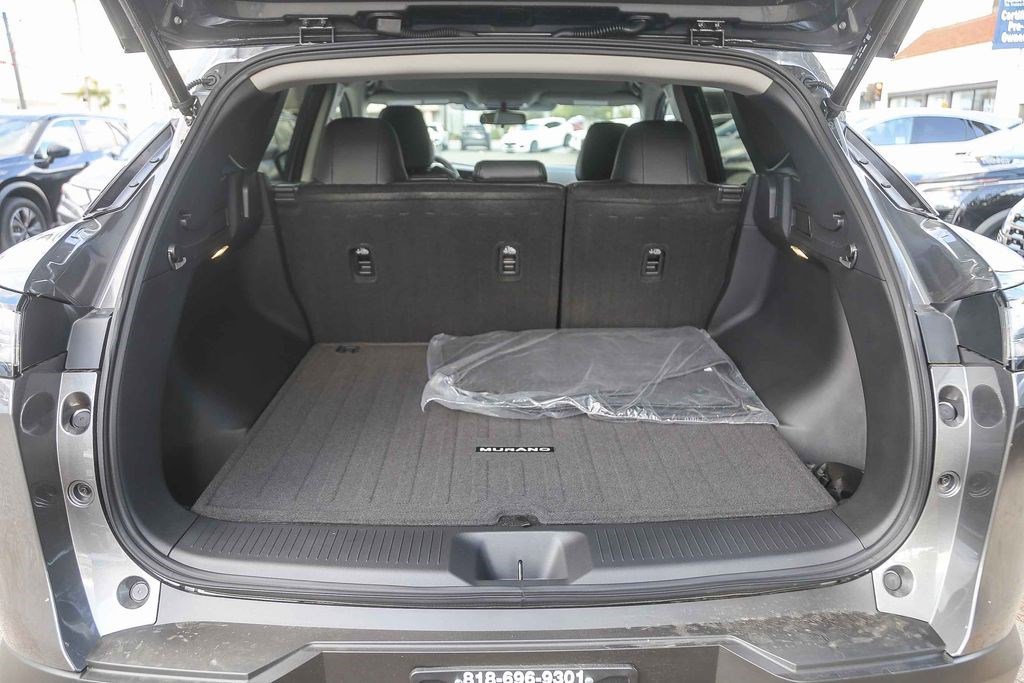 New 2026 Nissan Murano SV AWD/4WD image 11