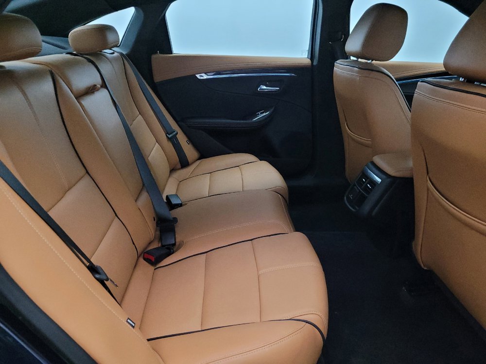 Used 2015 Chevrolet Impala LTZ FWD image 19