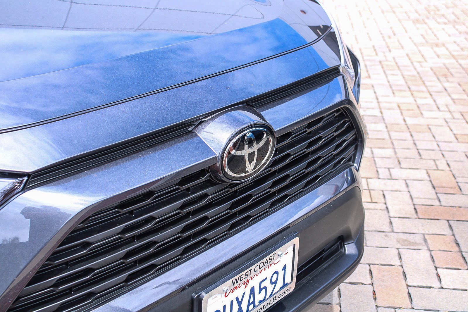 Certified 2025 Toyota RAV4 XLE w/ Convenience Package AWD/4WD image 6