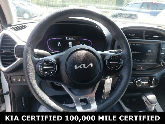 Certified 2025 Kia Soul LX FWD image 11