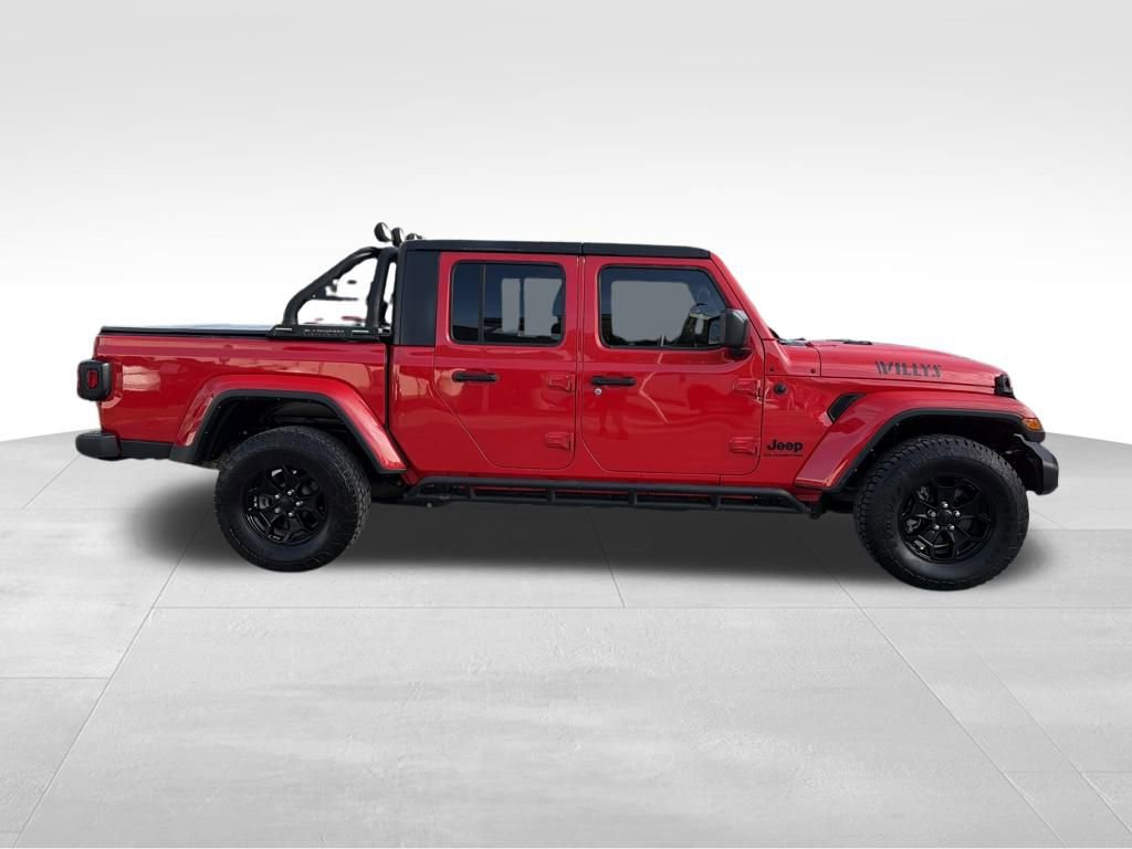 Used 2022 Jeep Gladiator Willys image 9