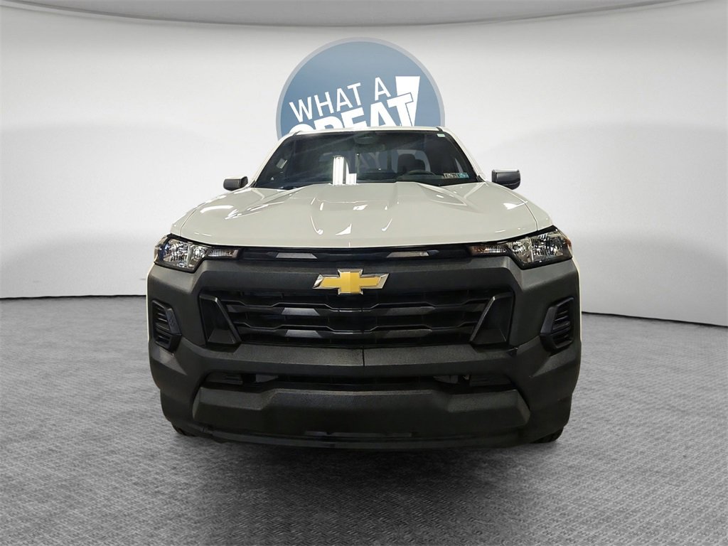 Certified 2025 Chevrolet Colorado W/T w/ Advanced Trailering Package image 9