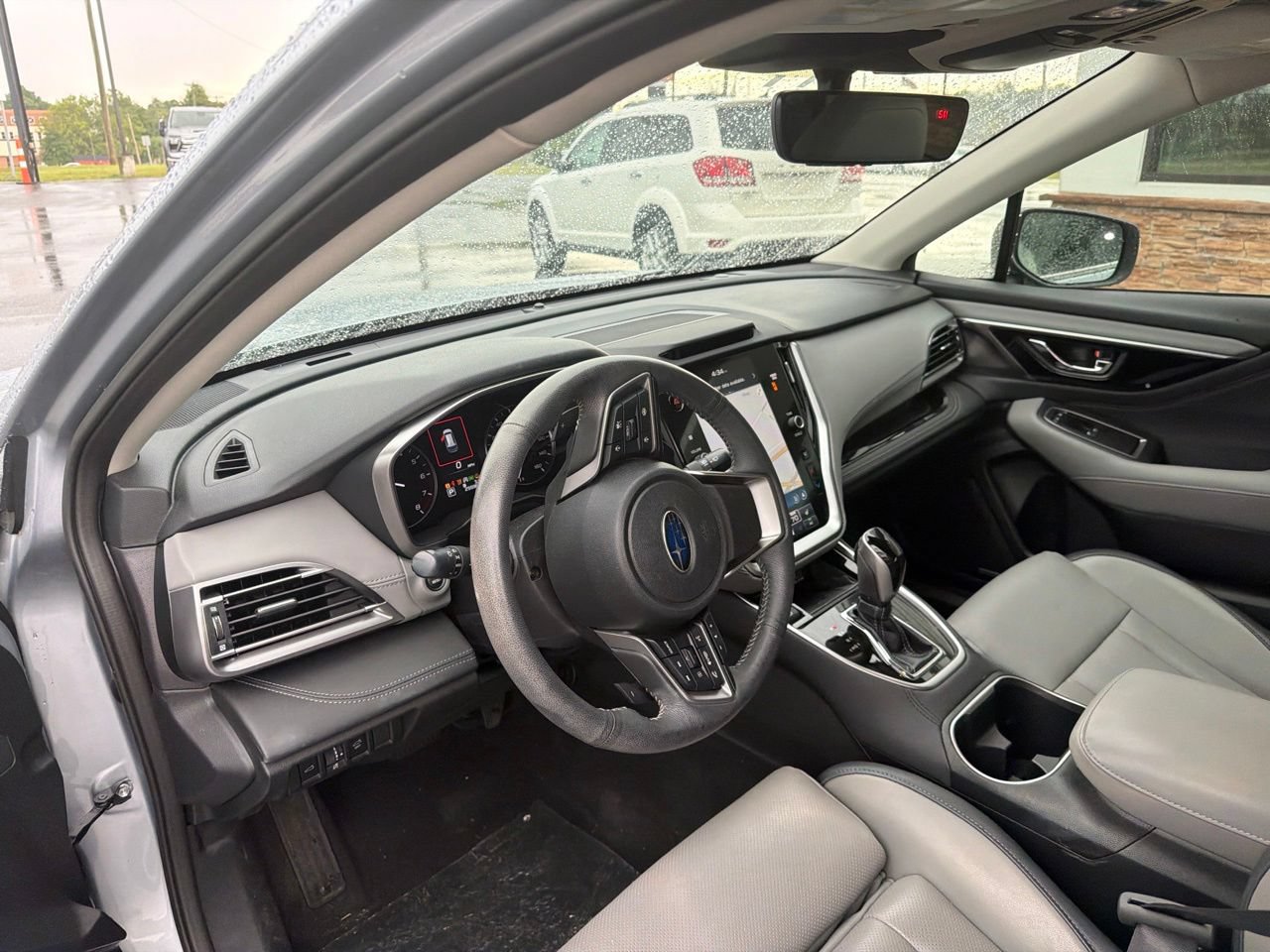 Used 2024 Subaru Outback Limited AWD/4WD image 4