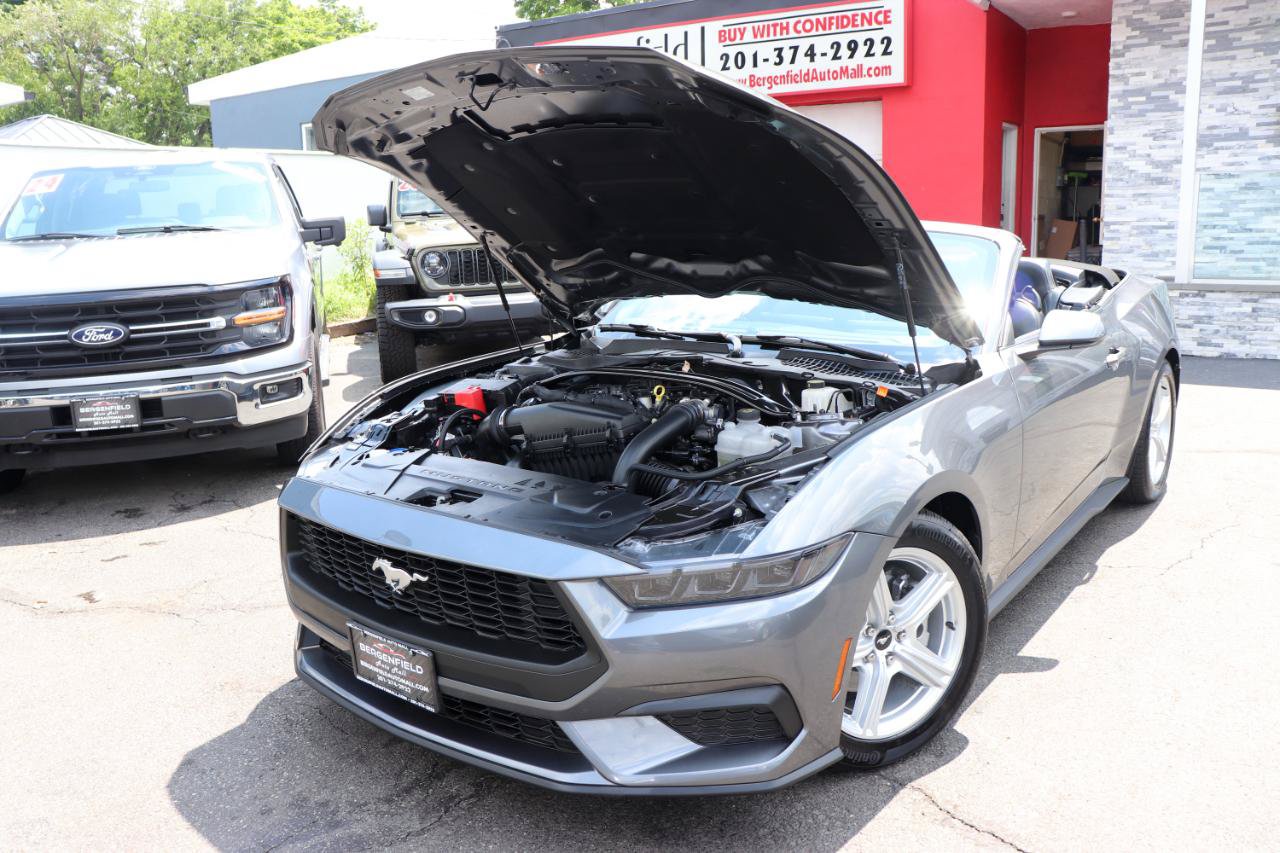 Used 2026 Ford Mustang Premium RWD image 44