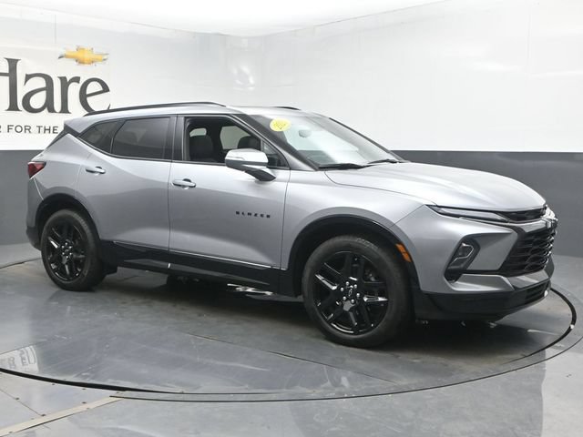 Used 2023 Chevrolet Blazer RS w/ Driver Confidence II Package AWD/4WD image 6