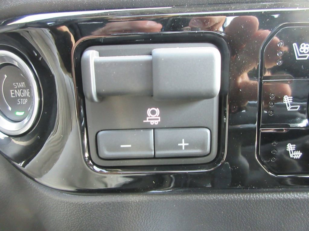 New 2026 GMC Sierra 1500 SLT image 21