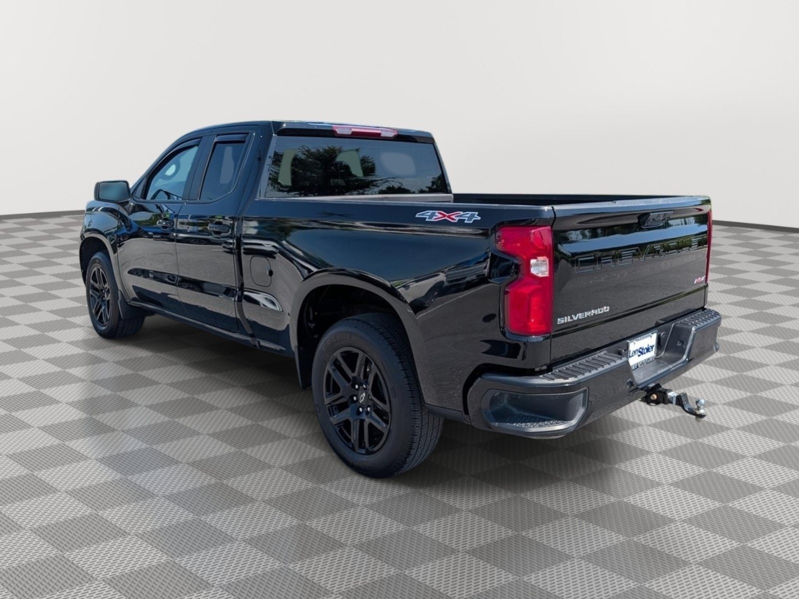 Used 2024 Chevrolet Silverado 1500 RST AWD/4WD image 3