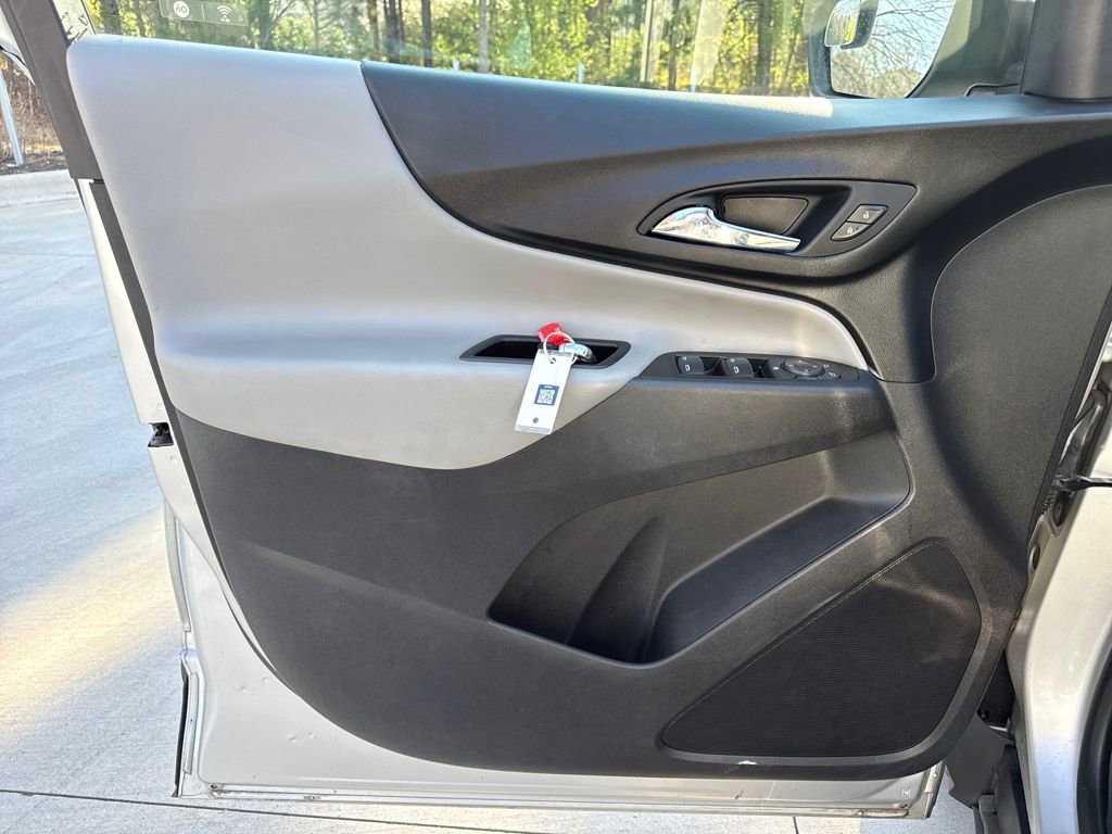 Used 2020 Chevrolet Equinox LS w/ LPO, Cargo Package image 21