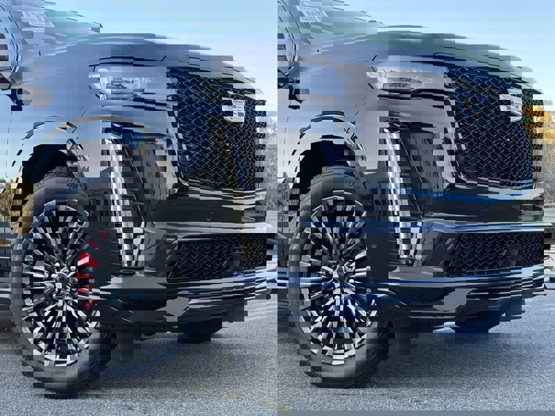 Used 2024 Cadillac Escalade V image 8