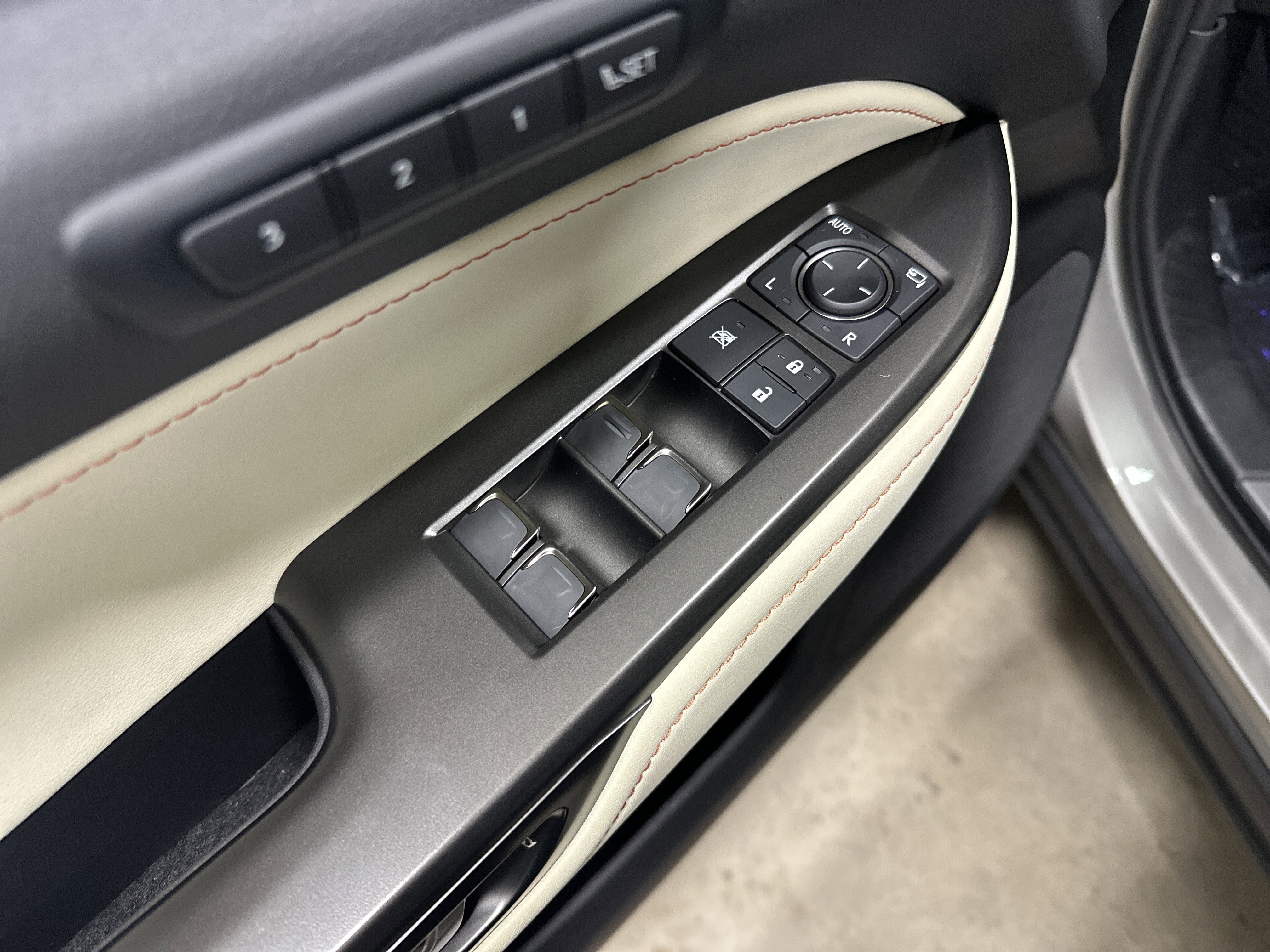 Certified 2024 Lexus NX 350h AWD w/ Cold Area Package image 15