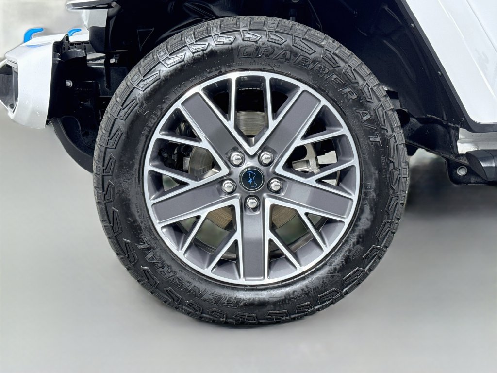 Used 2024 Jeep Wrangler High Altitude AWD/4WD image 12