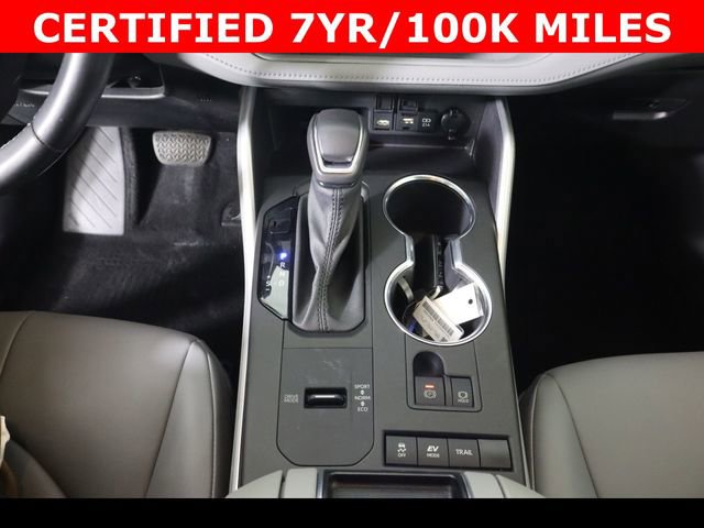 Used 2021 Toyota Highlander XLE image 29