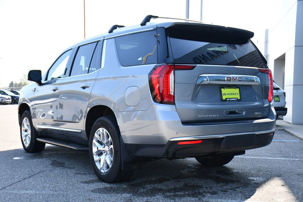 Used 2023 GMC Yukon SLT w/ SLT Premium Package AWD/4WD image 4