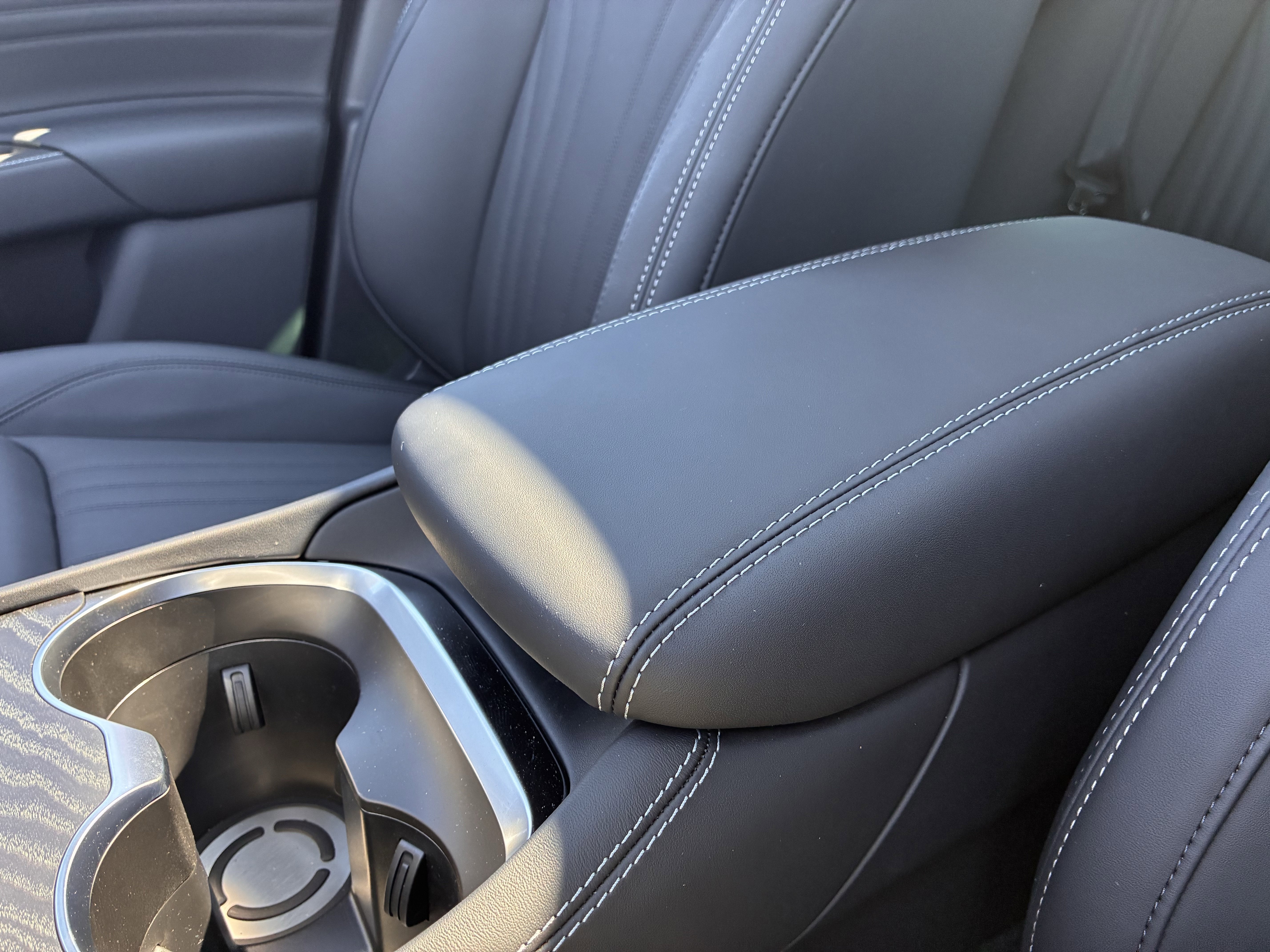 New 2025 Maserati Grecale GT image 25