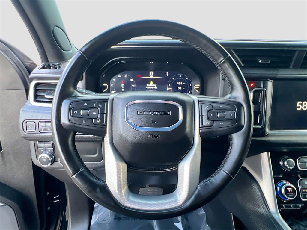 Used 2024 GMC Yukon XL Denali image 11