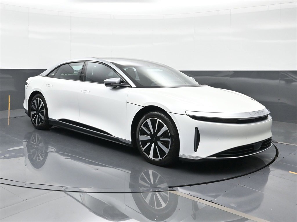Used 2022 Lucid Air Grand Touring image 11