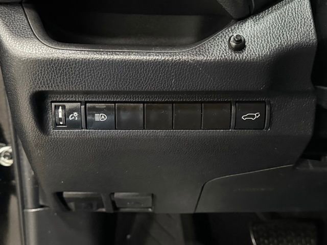 Used 2024 Toyota RAV4 XLE Premium image 15