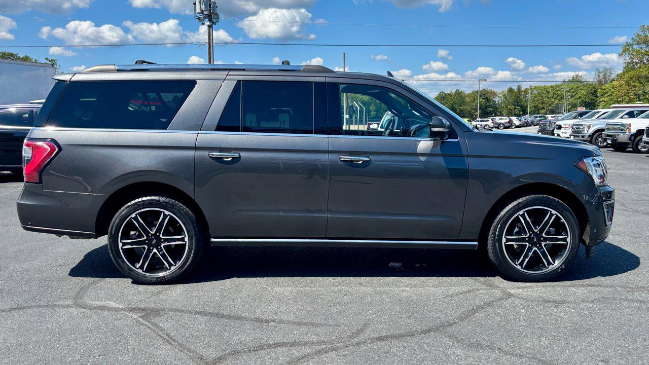 Used 2019 Ford Expedition Max Limited w/ Texas Edition Package RWD image 5