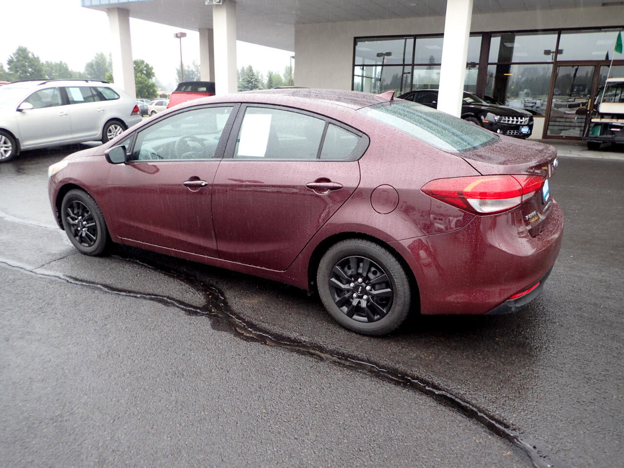 Used 2018 Kia Forte LX FWD image 3