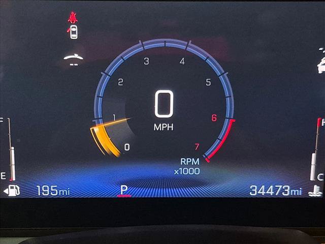 Used 2024 Chevrolet Trax LT w/ Driver Confidence Package FWD image 12