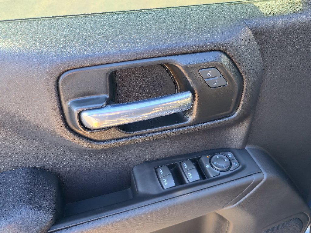 Certified 2022 Chevrolet Silverado 1500 Custom AWD/4WD image 21