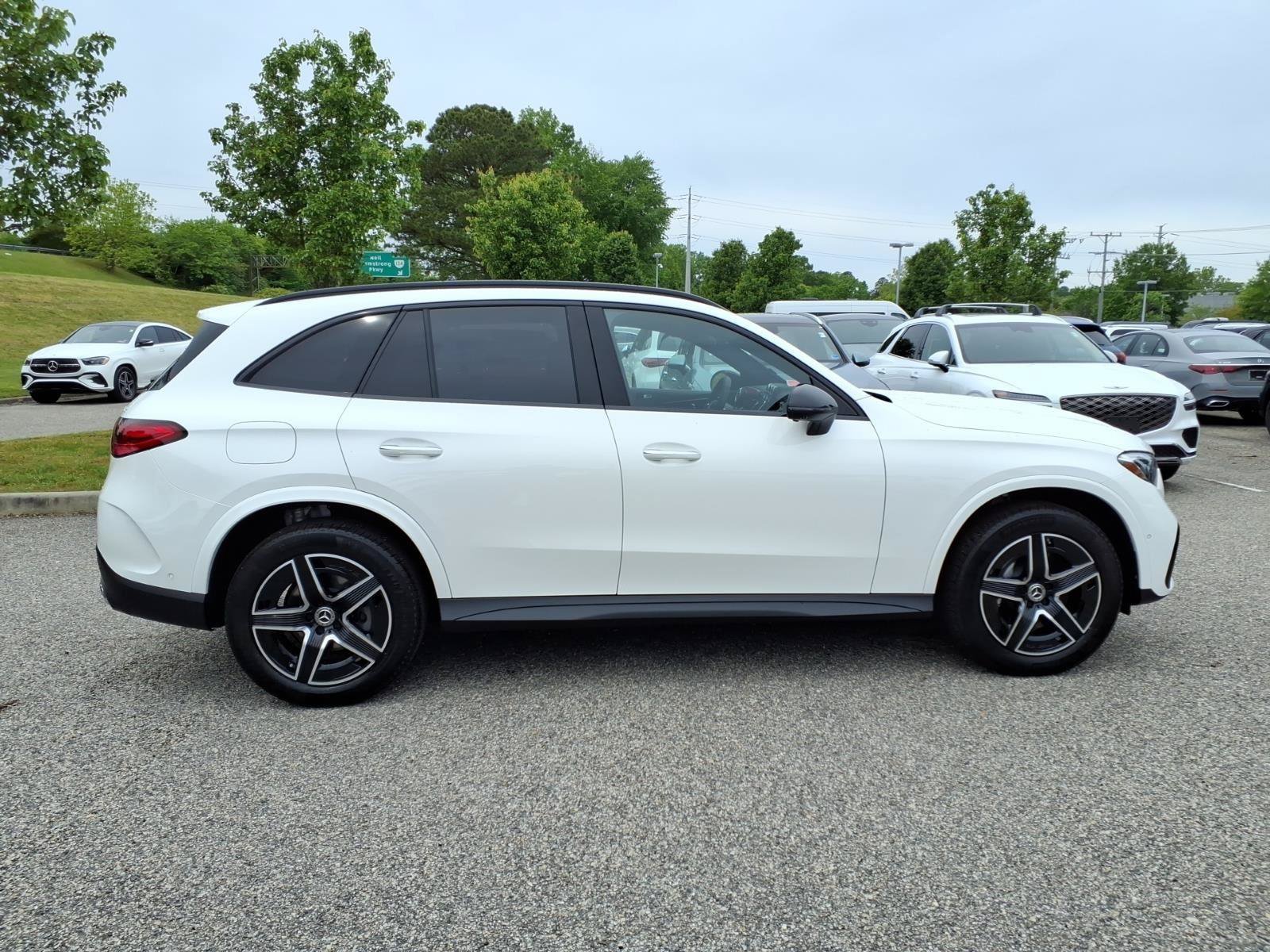 New 2026 Mercedes-Benz GLC 300 4MATIC image 5