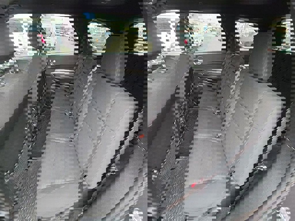 Used 2019 Dodge Durango SXT image 21