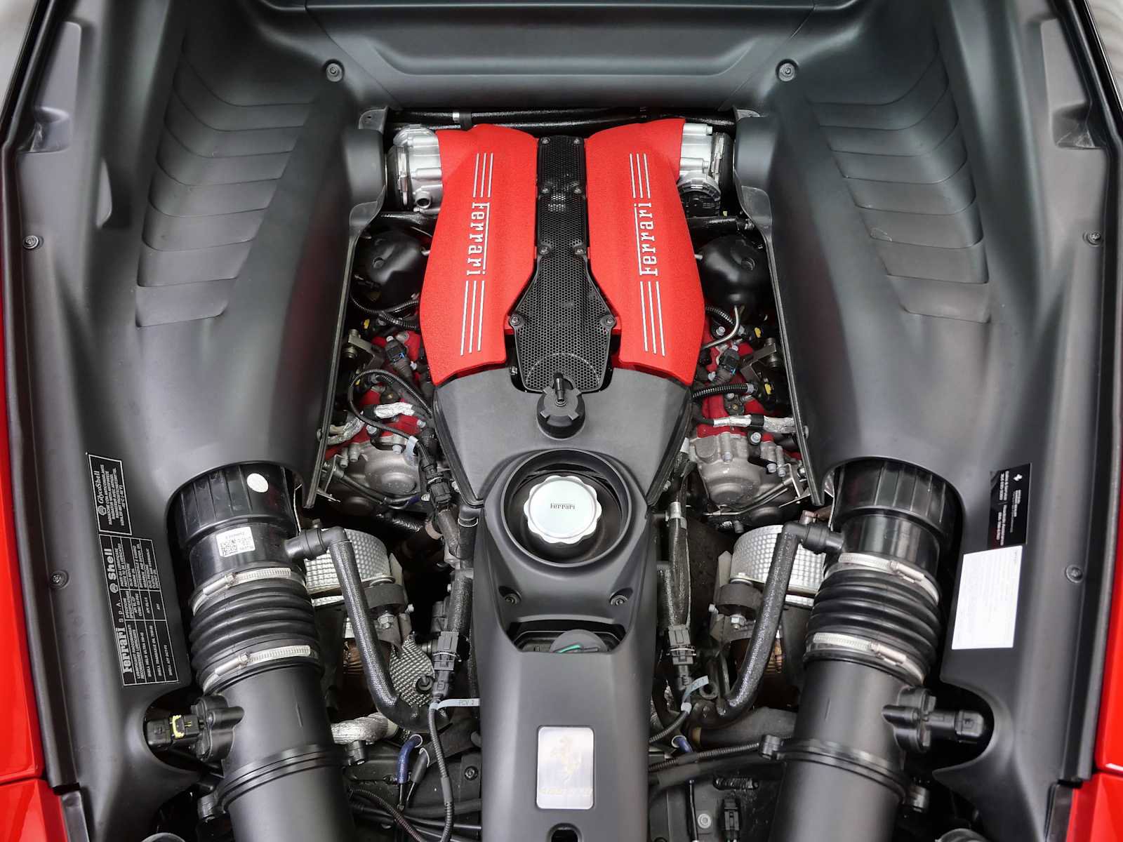 Certified 2018 Ferrari 488 GTB image 35