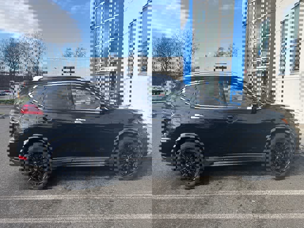 Used 2018 Nissan Rogue SL w/ Premium Package image 12