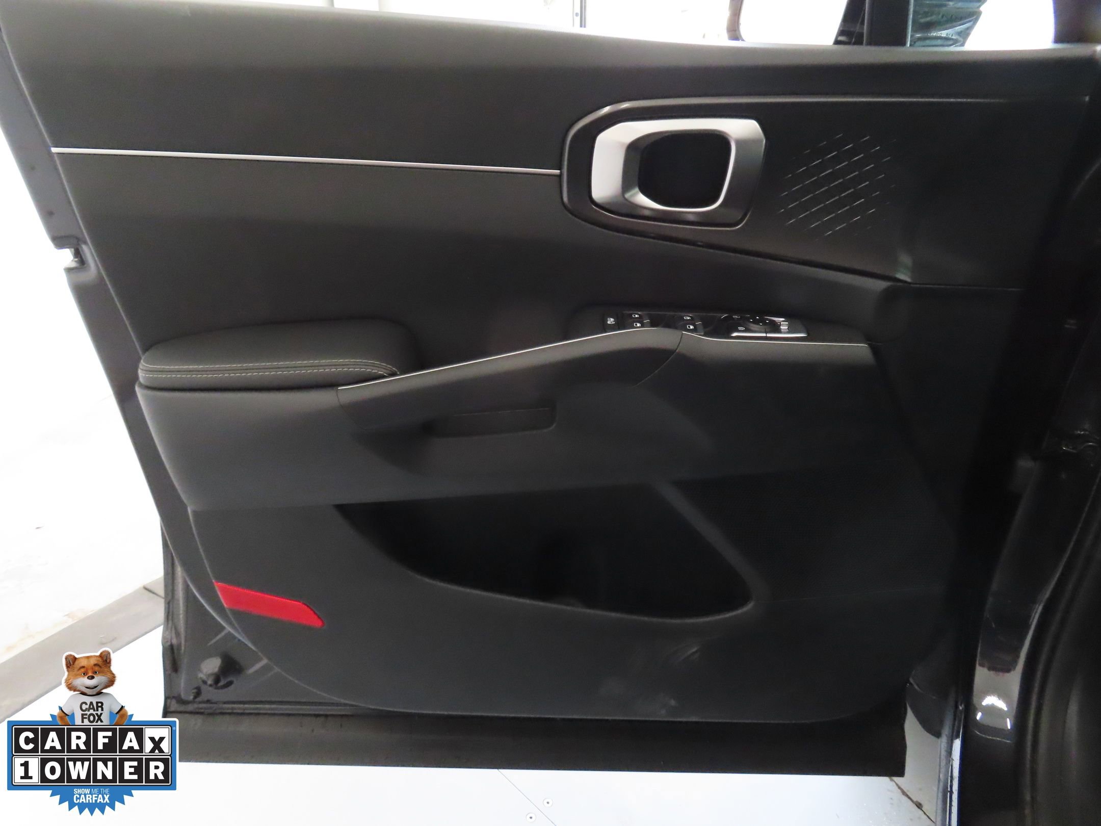 Used 2026 Kia Sorento LX image 11