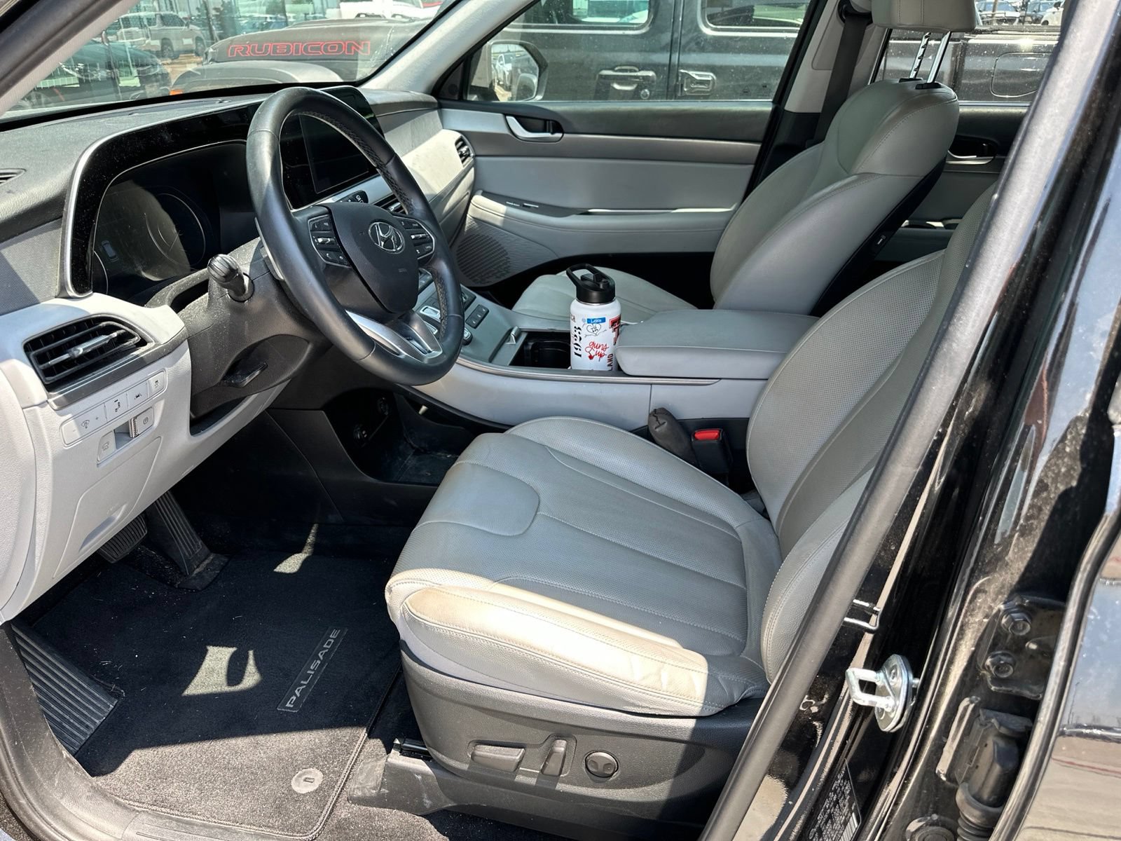 Used 2020 Hyundai Palisade SEL w/ Premium Package FWD image 14