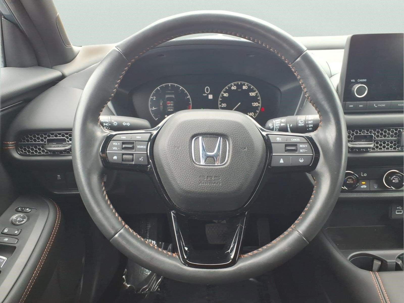 Certified 2025 Honda HR-V Sport image 14