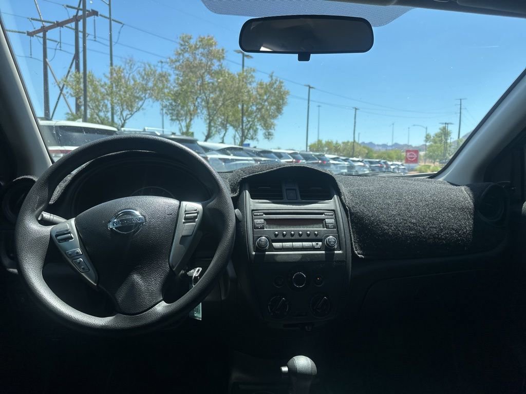 Used 2015 Nissan Versa S Plus FWD image 9