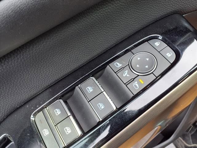 New 2025 Nissan Pathfinder Platinum w/ Cargo Package image 18